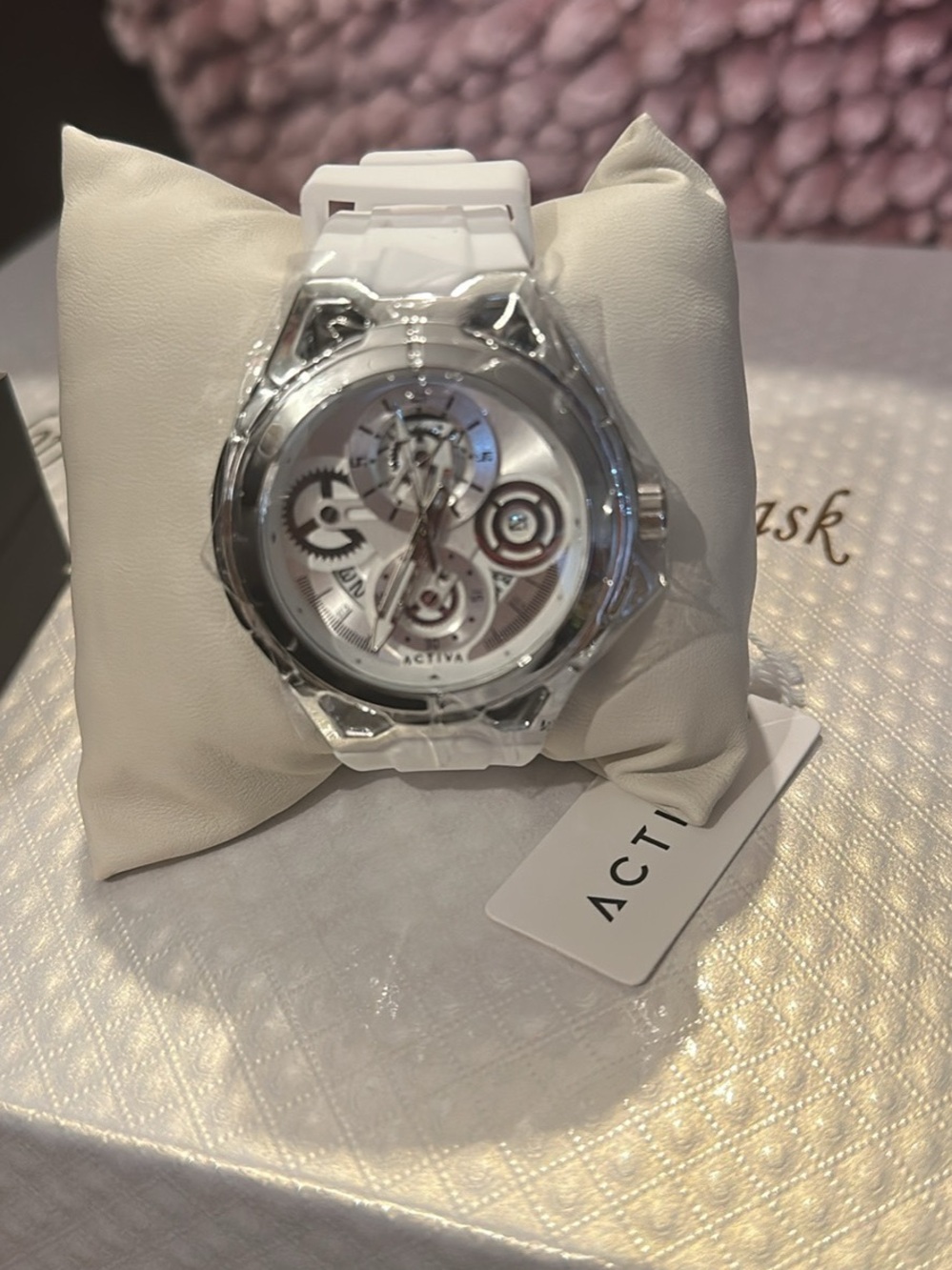 Activa White Watch with Silver Back